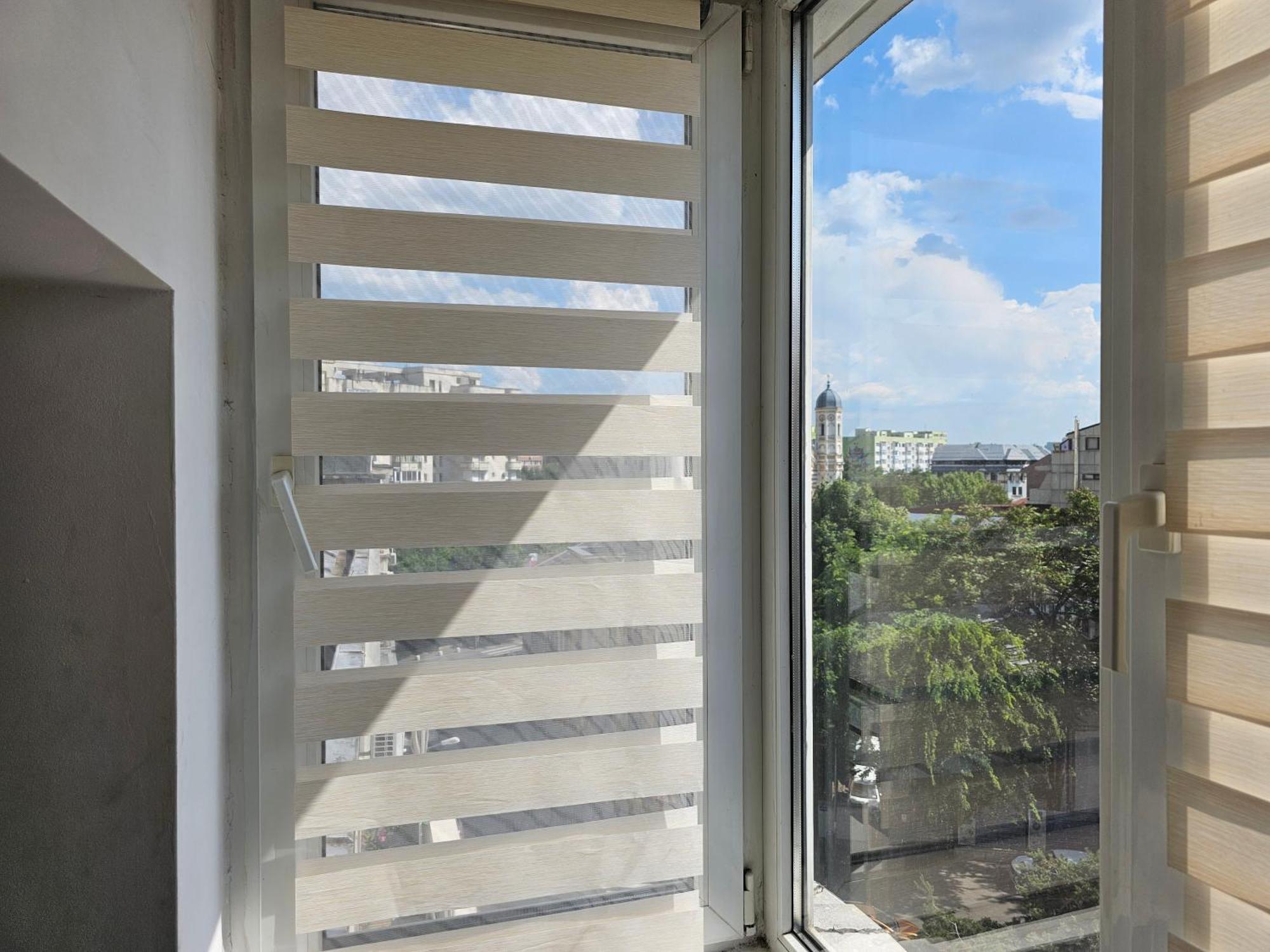 בוקרשט Private Room At Ceausescu'S Place In Old City Unirii Square חדר תמונה